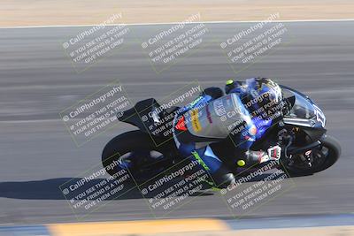 media/Dec-10-2023-SoCal Trackdays (Sun) [[0ce70f5433]]/Turn 10 Inside (140pm)/